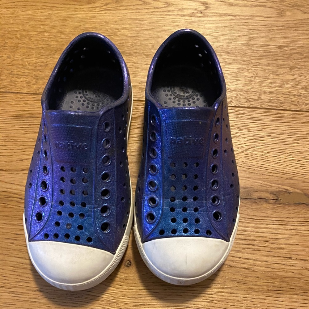 Native Girls purple Jefferson shoes C9